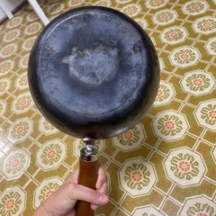 鉄鍋の画像