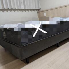 ベッドフレームの画像