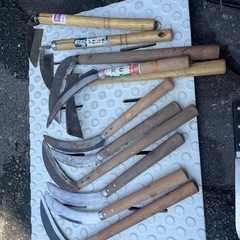 草刈り用 刈り取り道具 11本セット　錆びているのでジャンクの画像