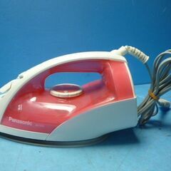 Q731　パナソニック　スチームアイロンの画像