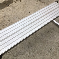 折り畳み 4脚　脚立の画像