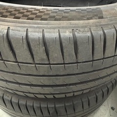 235/50r21 101w michelinタイヤ2本セット38週2022年の画像