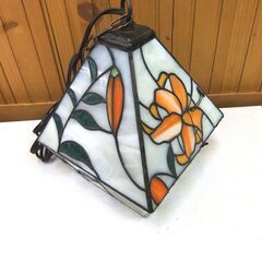 照明器具 ペンダントライト ステンドグラス 花柄 スイッチ付き 中古 札幌市厚別区 厚別店の画像