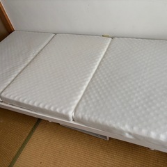 白のすのこベッドセット！の画像