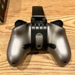 美品スマホホルダー付きワイヤレスコントローラーの画像