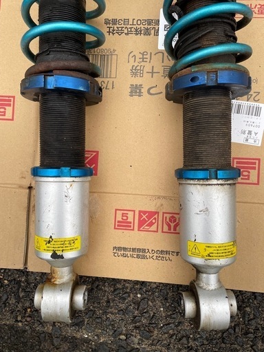 デリカＤ５ ロードハウス KADDIS フルタップ 車高調 CV1W CV5W 希少 LDA-CV1W リフトアップ