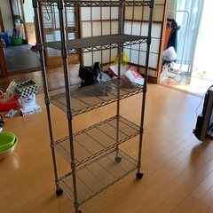 5段スチールラック　すっきり収納　状態きれい　丈夫な収納棚の画像