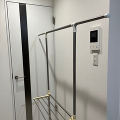 室内物干しの画像