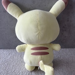 ピカチュウ ぬいぐるみ 【大サイズ】の画像