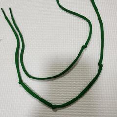知育玩具　木製　紐通し　モンテッソーリの画像