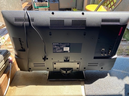 【受渡者決定済み】パナソニック　液晶テレビ　2023年製　TH-32J300