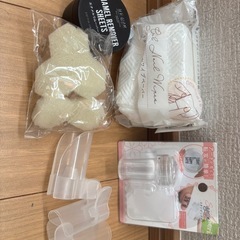 UVライトとジェルネイルカラーセットの画像