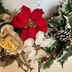 大きなクリスマスリースの画像