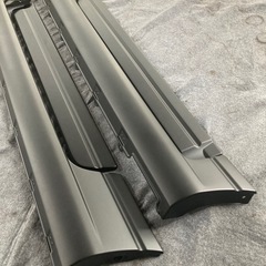 JB23 スズキ ジムニー サイドステップ ドアモール マットブラック塗装品 左右セット
の画像