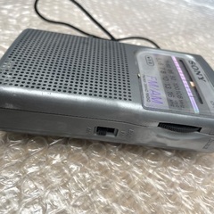 SONY小型ラジオの画像