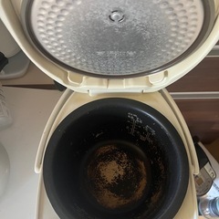 🉐炊飯器の画像