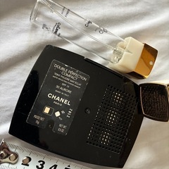 CHANEL 香水ボトル　ファンデーションケースの画像