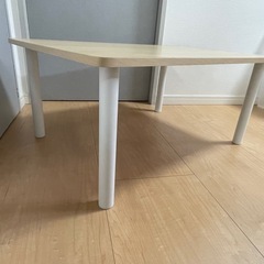 机の画像