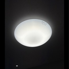 ほぼ新品　リモコン付きシーリングライトの画像