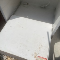 食器棚　キッチンの棚の画像