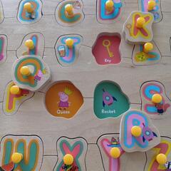 PeppaPig ペッパピッグ　ヨーロッパキャラクター　知育パズルの画像