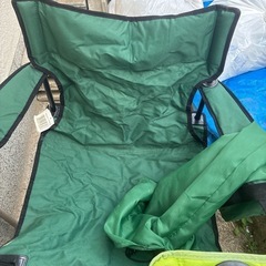 折りたたみ椅子　2個セットの画像