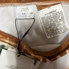 新品　ZARA キッズ　ビキニ　水着　UVカット　130センチの画像