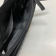 H2508-561 Yuri Kojima ショルダーバッグ ブラック レディース 中古の画像