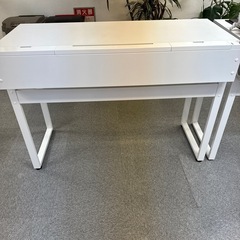 デスク（計2点あります。まとめ買いご希望の方はお申し付けください）の画像