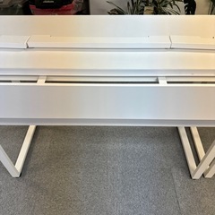 デスク（計2点あります。まとめ買いご希望の方はお申し付けください）の画像
