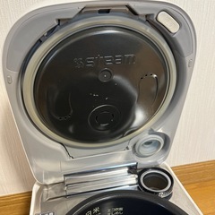 Panasonic スチームIHジャー炊飯器 5合炊きの画像