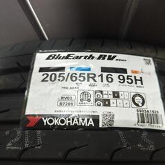 【1本のみ・2025年19週】ヨコハマ Bluearth RV03 205/65R16の画像