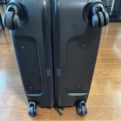 LOJEL 大型スーツケース　難ありの画像
