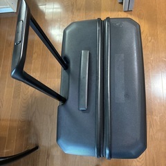 LOJEL 大型スーツケース　難ありの画像