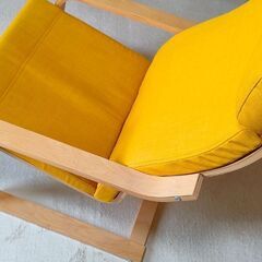 【美品】POÄNG ポエング パーソナルチェア, バーチ材突き板/スキフテボー イエロー　IKEAの画像