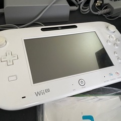 ニンテンドー Wii U  ソフト4本付き 綺麗です。動作確認済みの画像