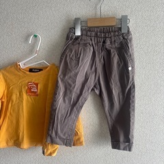 90cm キッズ服まとめ売り　長袖　Tシャツ 長ズボンの画像