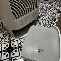アイリスオーヤマ 除湿機 サーキュレーターの画像