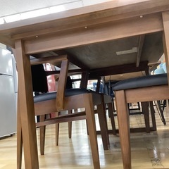 【トレファク　ラパーク岸和田店】ベンチダイニング4点セット　ニトリ　セラミック天板　ブラウン×ブラックの画像