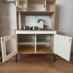 IKEA DUKTIG おままごとキッチンの画像