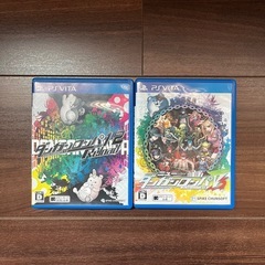 PS Vita 本体 + ダンガンロンパ ソフト + メモリカードの画像