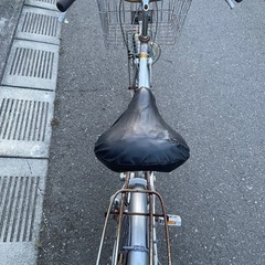 自転車24インチ　白　三段ギアの画像
