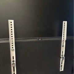 テレビ 壁掛け 金具 壁掛けテレビの画像