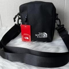 新品未開封品‼️　NORTH　FACE　ノースフェイス　ショルダーバック‼️😁の画像
