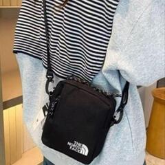 新品未開封品‼️　NORTH　FACE　ノースフェイス　ショルダーバック‼️😁の画像