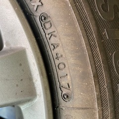 【取りに来られる方限定】スタッドレスタイヤ 4本セット 185/65R15 ブリヂストン ブリザックの画像