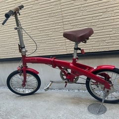 折りたたみ自転車の画像