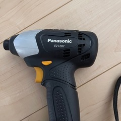 美品　Panasonic インパクト EZ7202 バッテリー少 　の画像