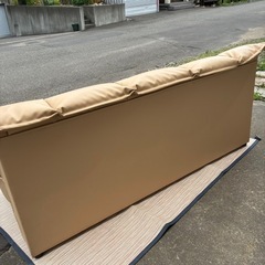 三人掛け　ソファー　革製　合皮？　ソファ　椅子　の画像