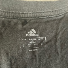 ミッキーadidasアディダスメンズOサイズTシャツの画像